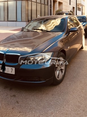 بي ام دبليو سيريي 3 320i مستعملة 1292989