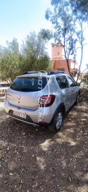 داسيا سانديرو Stepway مستعملة 1611446