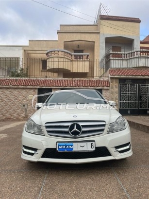 Voiture au Maroc MERCEDES 220 205 - 455791