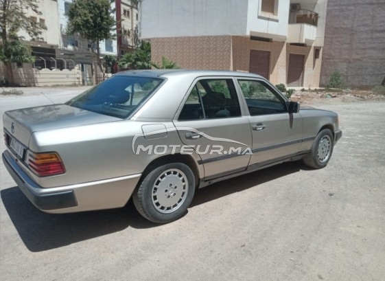 MERCEDES 250 2.5 occasion 1864875