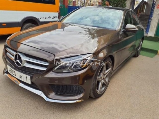 Voiture au Maroc MERCEDES 220 - 458176