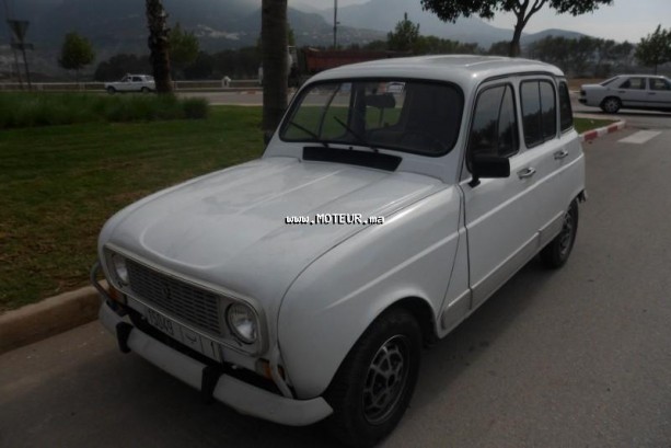 RENAULT R4 occasion 142040