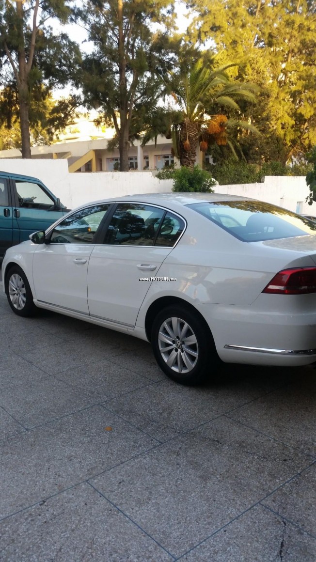 VOLKSWAGEN Passat occasion 2158