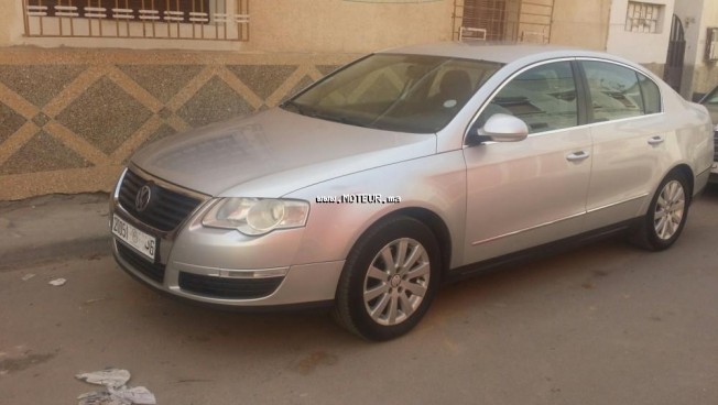 VOLKSWAGEN Passat occasion 4457