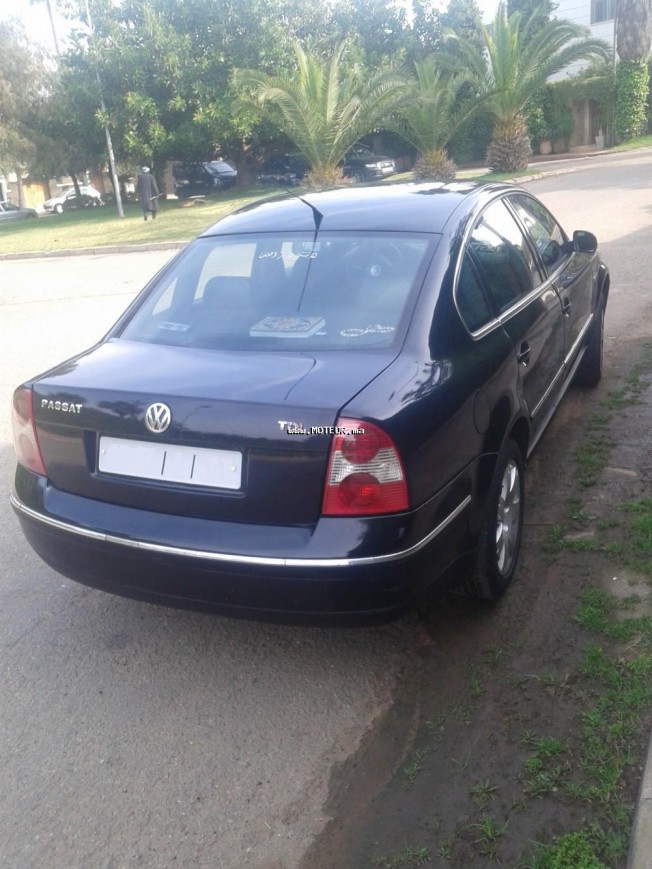 VOLKSWAGEN Passat occasion 7903