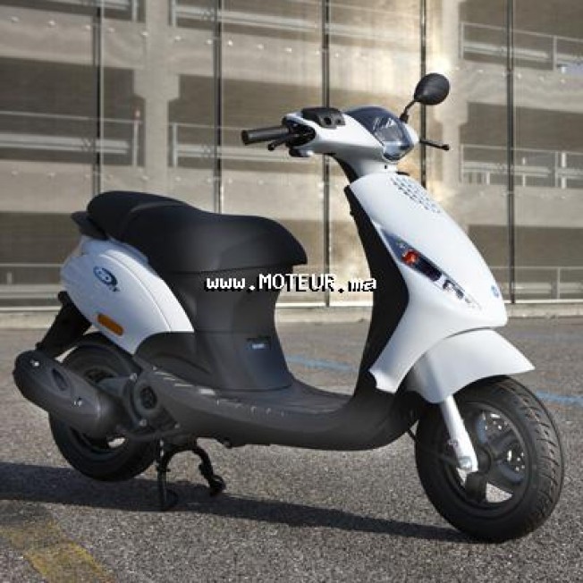 PIAGGIO Zip 50 Piaggio zip 50 2t occasion  231833