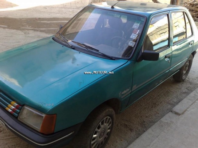 PEUGEOT 205 occasion 106203