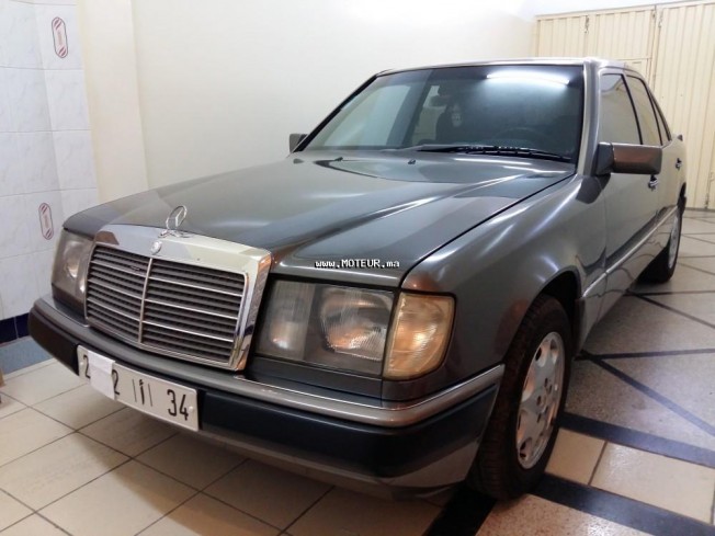 MERCEDES 250 occasion 56208