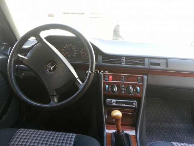 MERCEDES 250 occasion 56303