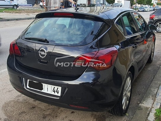 OPEL Astra J cosmo occasion 1372465