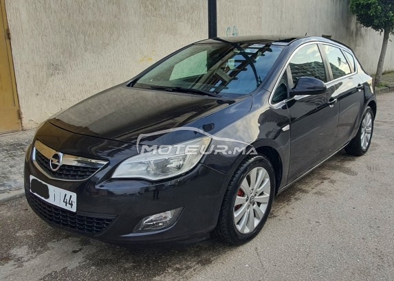 OPEL Astra J cosmo occasion 1372466