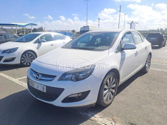 OPEL Astra مستعملة