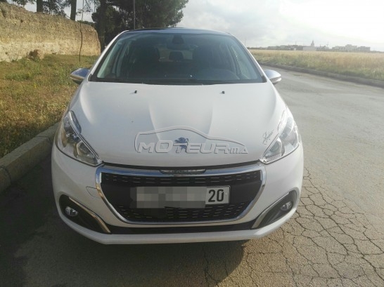 Peugeot 208 2016 Diesel 157239 Occasion A Meknes Maroc