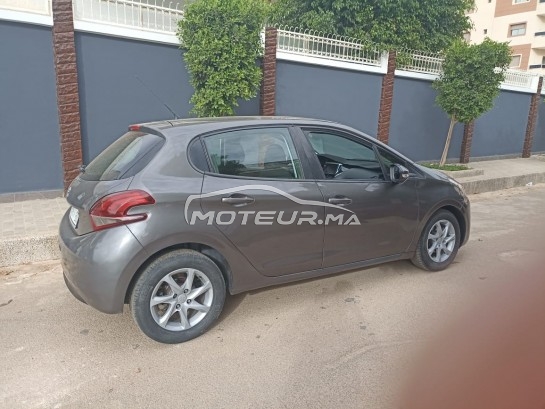 PEUGEOT 208 occasion 1457073