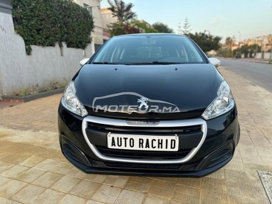 PEUGEOT 208 مستعملة