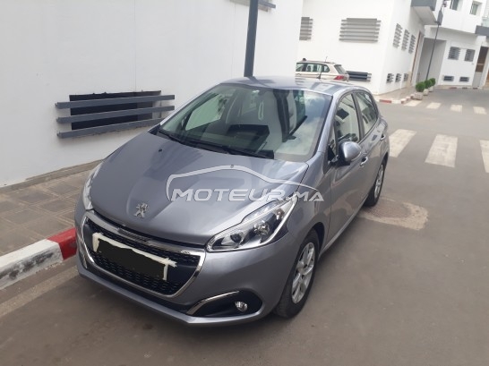 PEUGEOT 208 occasion 1876766