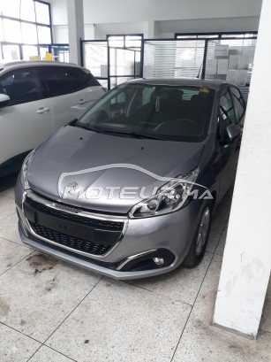 PEUGEOT 208 occasion 1876763