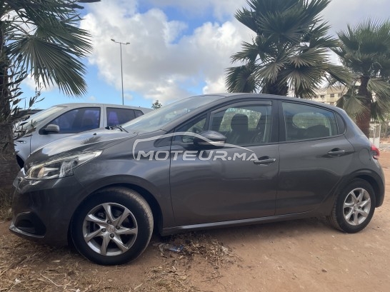 PEUGEOT 208 Active occasion 1235944