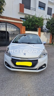 Peugeot 208 occasion Diesel Modèle 2017