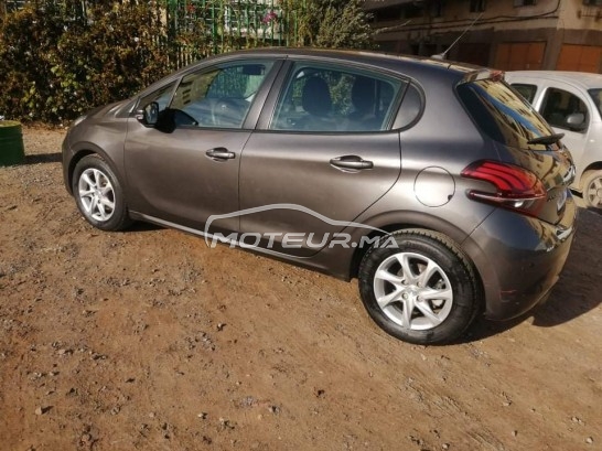 PEUGEOT 208 occasion 1302225