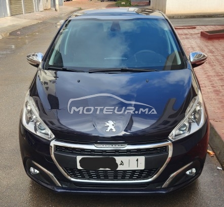 PEUGEOT 208 Allure cielo مستعملة