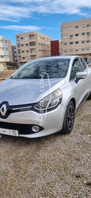 RENAULT Clio مستعملة