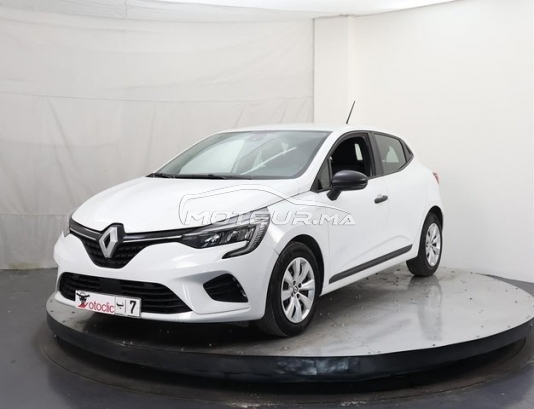 RENAULT Clio مستعملة