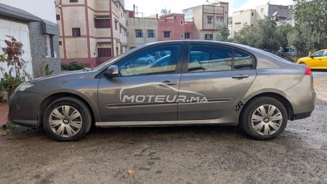 Renault Laguna occasion Diesel Modèle 2009