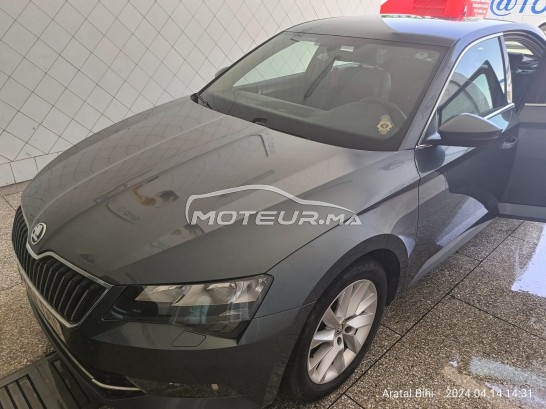 Skoda Superb occasion Diesel Modèle 2017