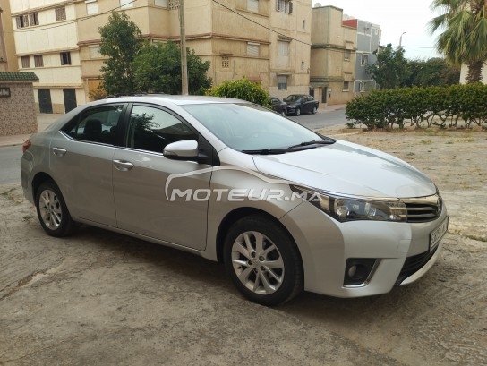 Voiture Toyota Corolla 2015 à  Rabat   Diesel  - 5 chevaux