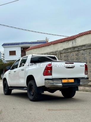 TOYOTA Hilux occasion 1937618