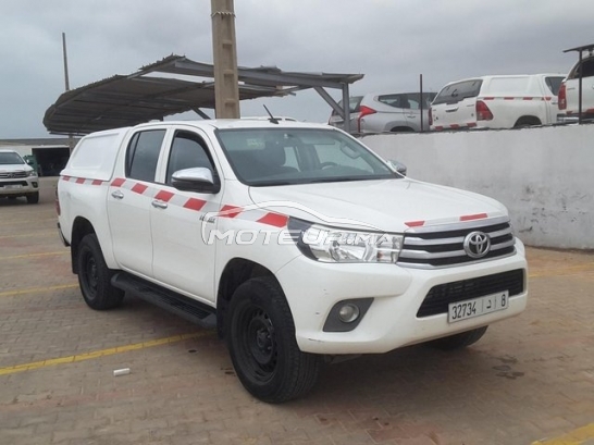 TOYOTA Hilux occasion 1911346