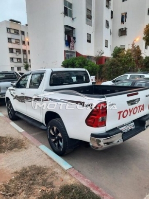 TOYOTA Hilux occasion 1897314