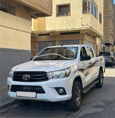 TOYOTA Hilux مستعملة