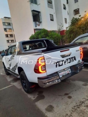 TOYOTA Hilux occasion 1912955