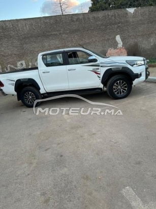 TOYOTA Hilux occasion 1992436