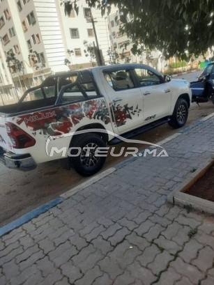 TOYOTA Hilux occasion 1979040