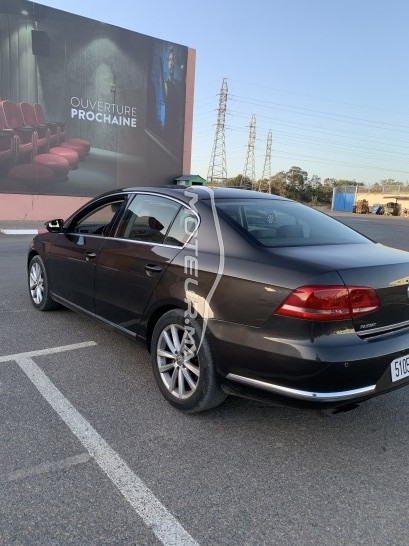 VOLKSWAGEN Passat مستعملة