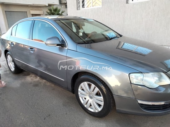 VOLKSWAGEN Passat occasion 1639775