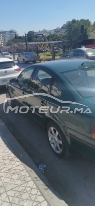 VOLKSWAGEN Passat occasion 1446325