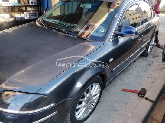 VOLKSWAGEN Passat occasion 1397660