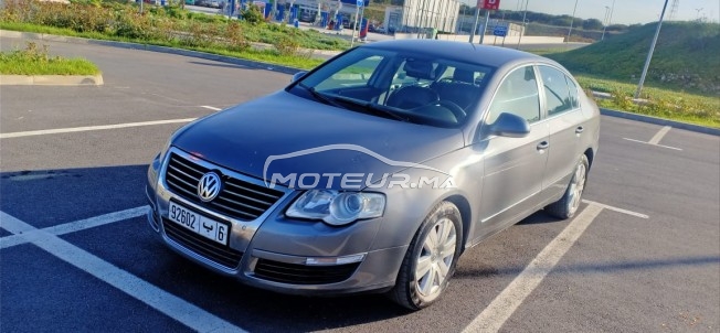 VOLKSWAGEN Passat occasion 1330932