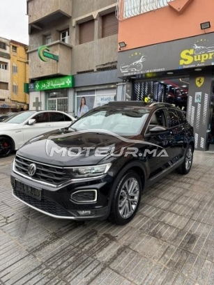 VOLKSWAGEN T-roc مستعملة