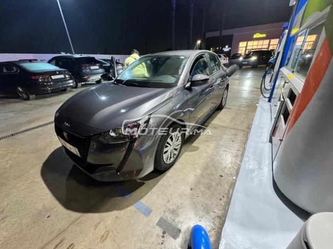 Peugeot 208 a louer 