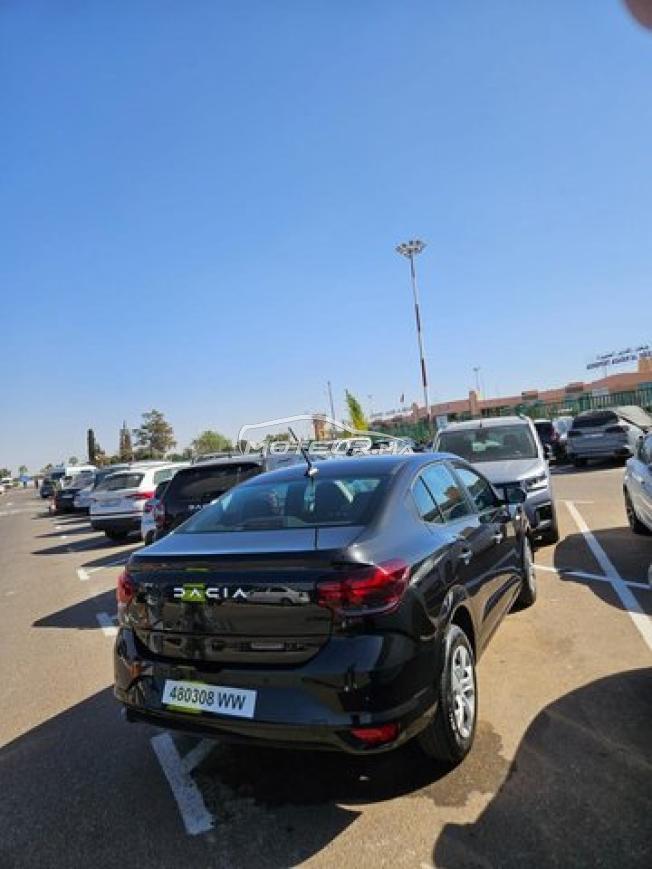  voiture Dacia Logan  2025  à aéroport rabat 