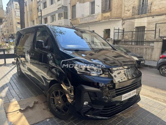 Location de voiture 9 place
