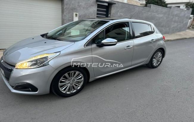 Peugeot 208 Modèle 2018 possibilité de reprise