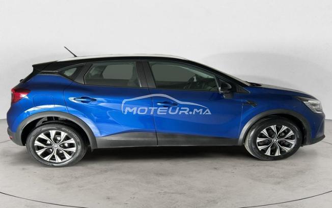 RENAULT. Captur