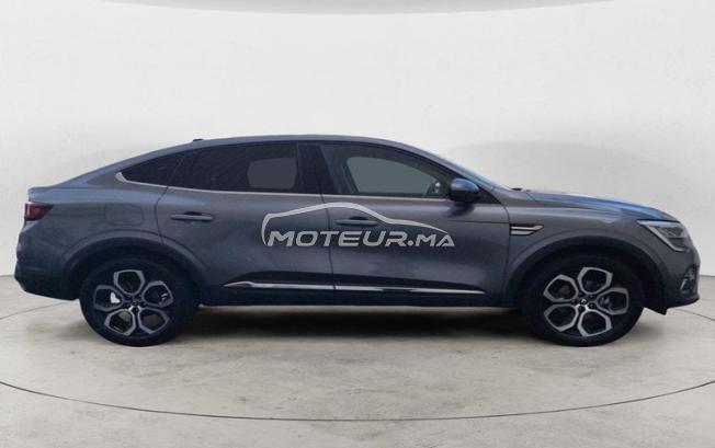 RENAULT. Arkana