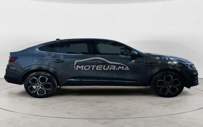 RENAULT. Arkana